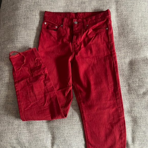 Levi’s Skinny Jeans - Picture 1 of 5